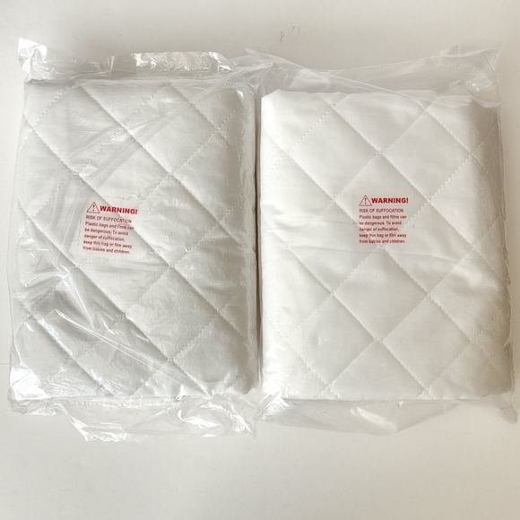 1 Pair Queen Size Pillow Protectors - Picture 2 of 7